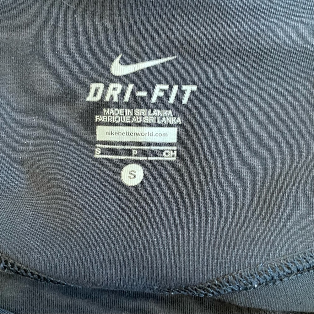 NIKE Dri-Fit Black Yoga Pants Flared Leggings Size Small - Picture 3 of 3